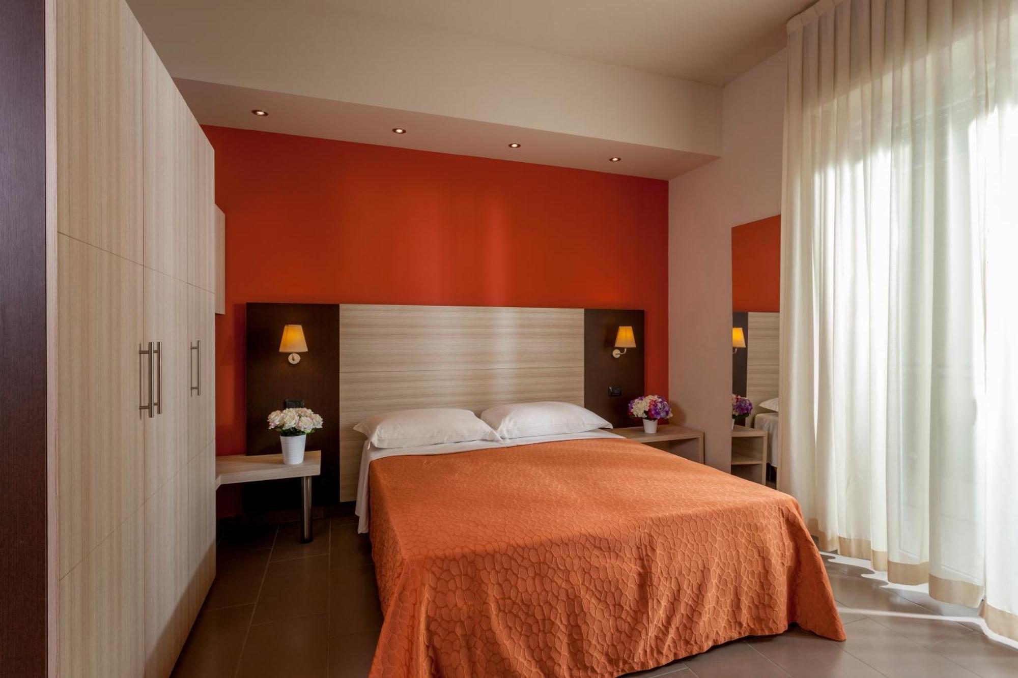 Hotel Aurora Mare ริมินี ภายนอก รูปภาพ